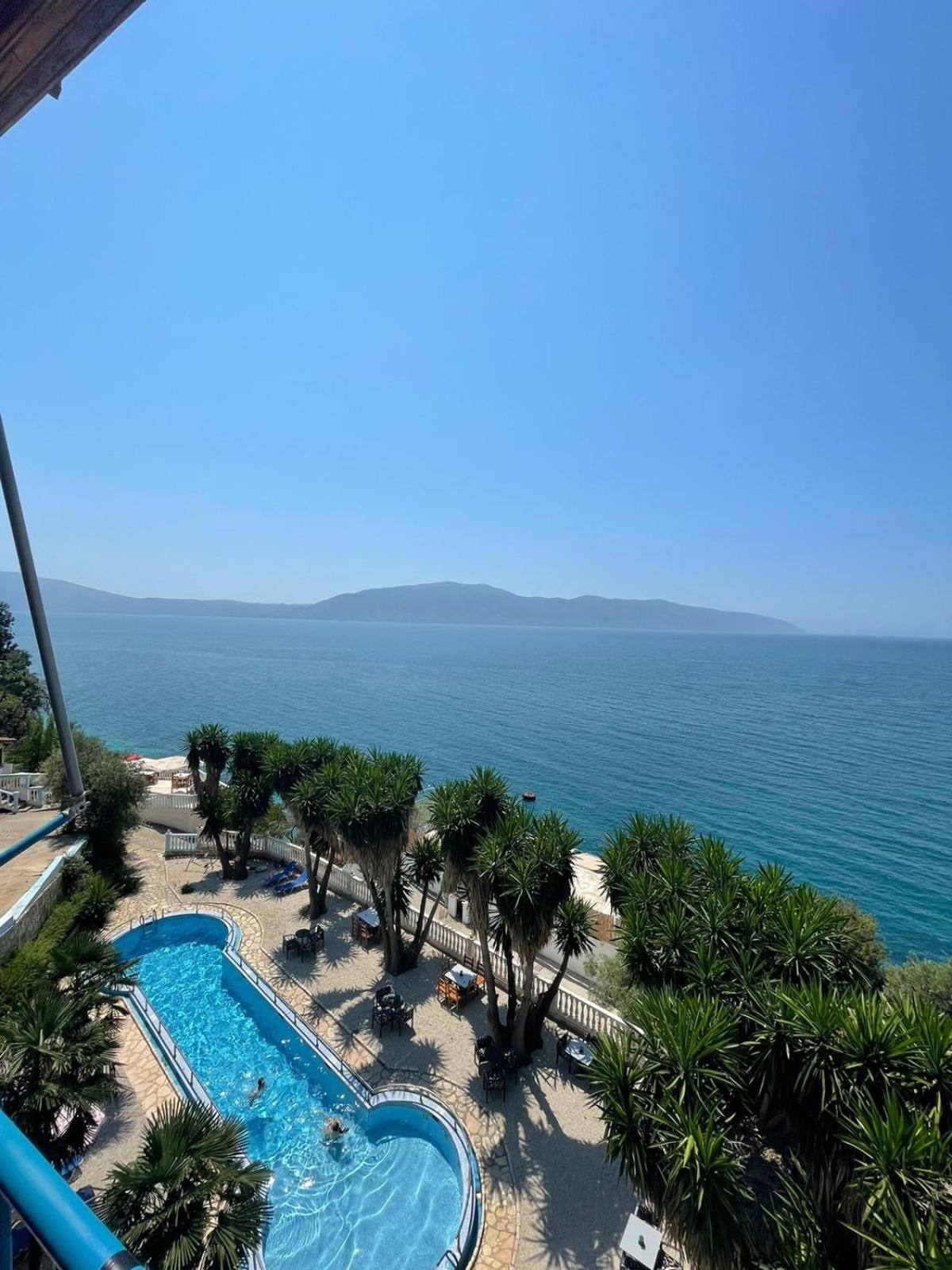 Blue Dream Holiday Hotel Vlorë Extérieur photo