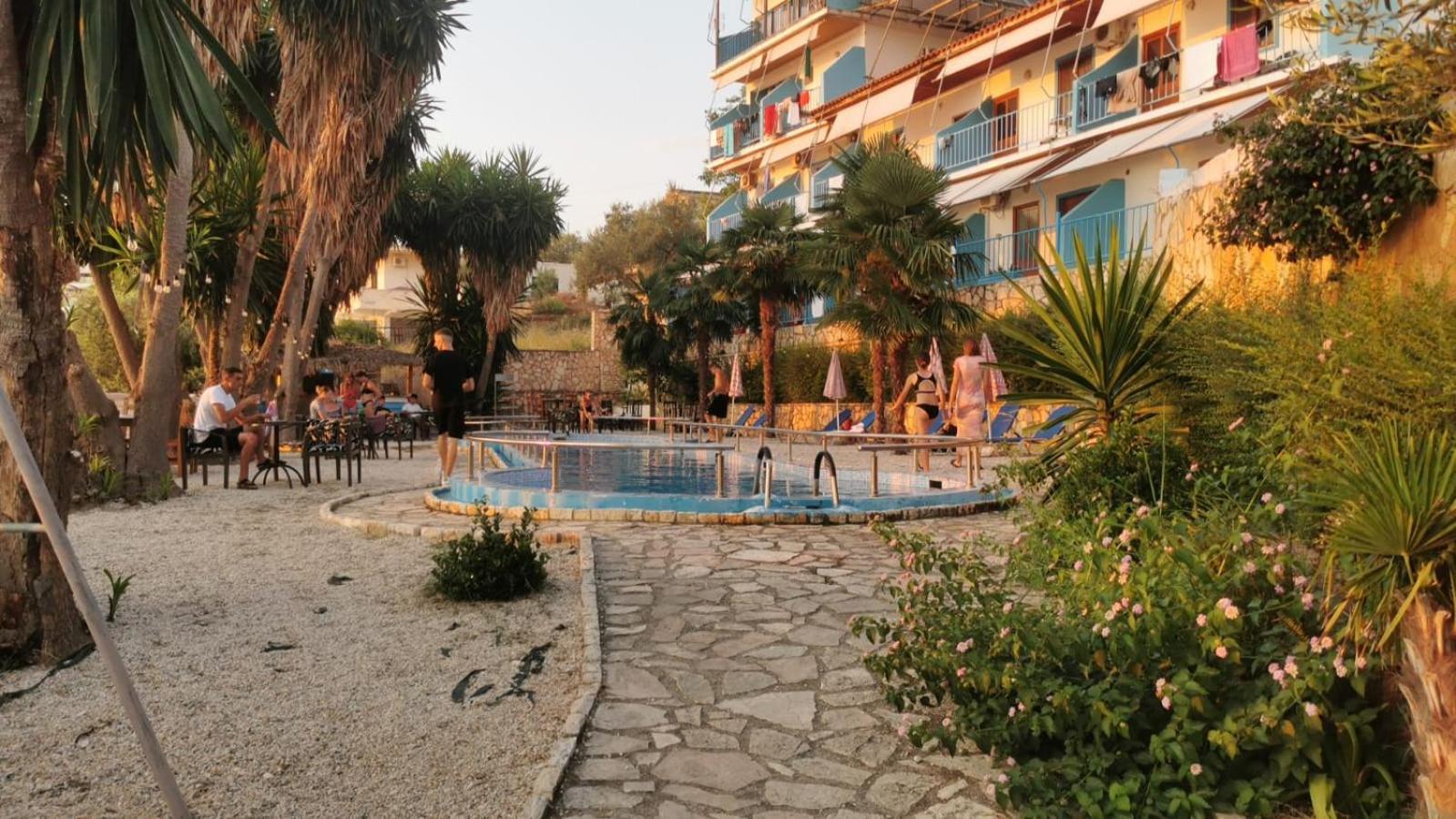 Blue Dream Holiday Hotel Vlorë Extérieur photo