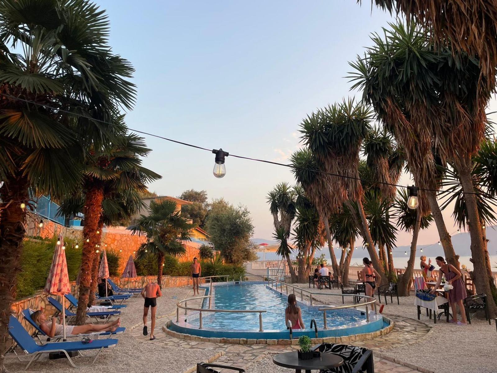 Blue Dream Holiday Hotel Vlorë Extérieur photo